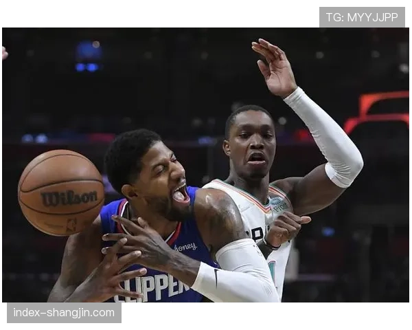 穆雷第三节发力,贡献11分5助攻,帮助球队大胜鹈鹕28分 穆雷第三节发力,贡献11分5助攻,帮助球队大胜鹈鹕28分